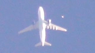UFO SIGHTING UFO FLIES BY PLANE WING UPSTATE NEW YORK JUNE 2013